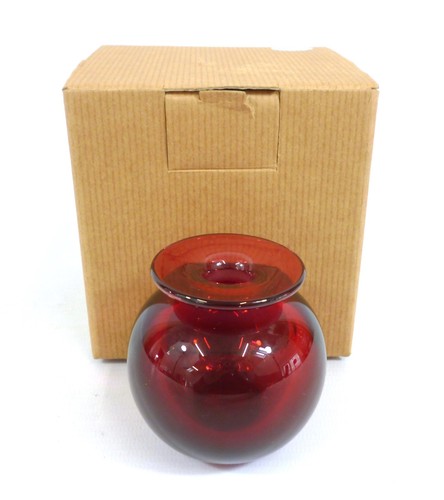 Adrian sankey small round - sankey,
