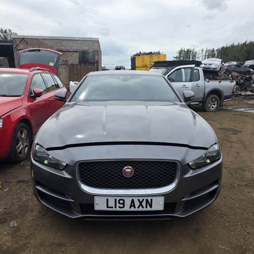 Jaguar 2015 2020 0 - xe, rear
