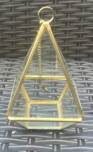 Vintage pyramid shaped - ,
