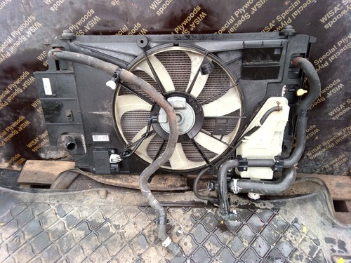 Toyota yaris vvt icon - vvt-i,