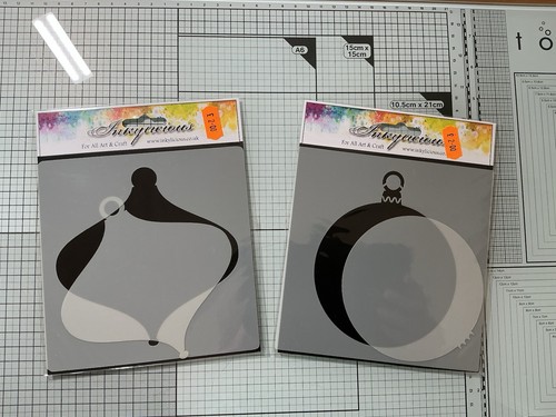 Inkylicious christmas baubles - christmas,