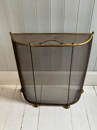 Vintage brass fire guard - brass, /