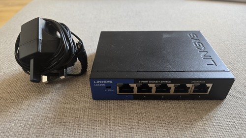 Linksys lgs105 unmanaged - linksys,