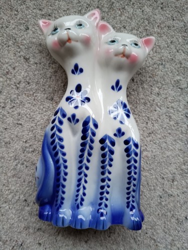 Vintage ceramic long neck cats - vintage,