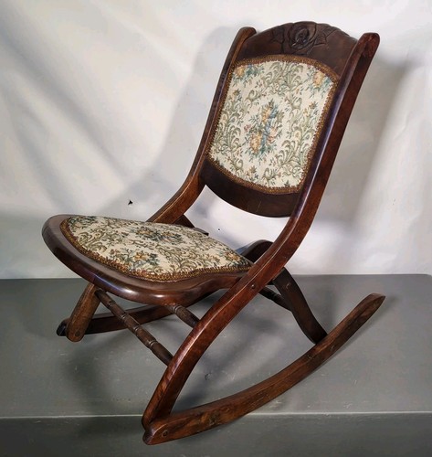 Small victorian era wooden - small,