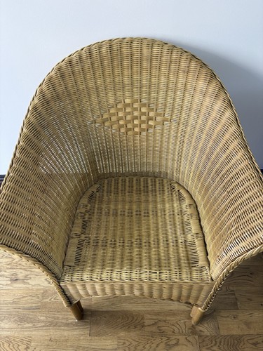 Vintage king rattan loom chair - rattan,