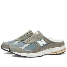 MENS NEW BALANCE 2002r SLIP ON