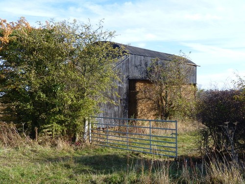 Photo bales the barn - a3,