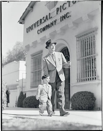 Ventriloquist edgar bergen - edgar, and