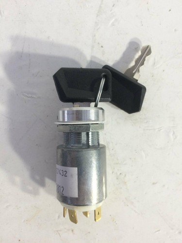 Ignition switch fits ausa - fits, d108