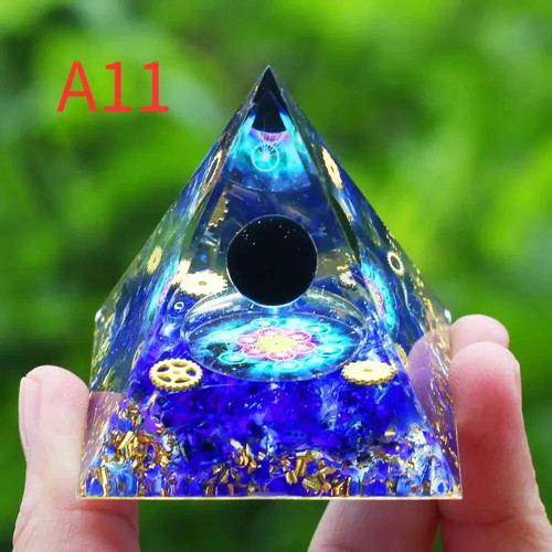Orgonite pyramid amethyst - pyramid,