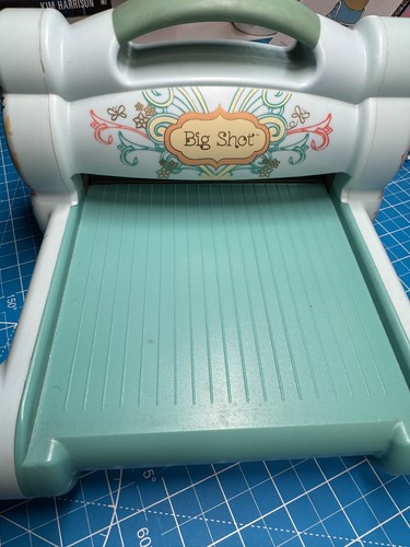 Sizzix big shot die - sizzix, cutting