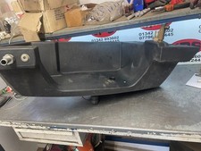 Main hydraulic oil tank