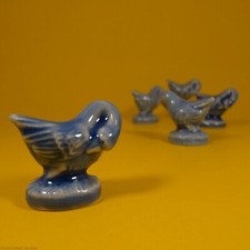 Wade Whimsies (2002/07 Set #5) USA Red Rose Tea - Noah's Ark - Blue Gander