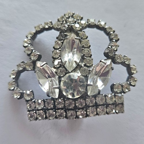 Queens crown vintage - queens,