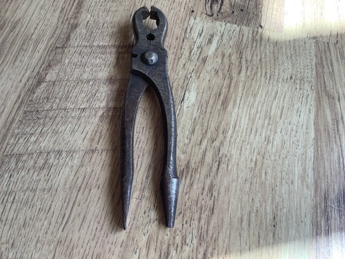 Gas pipe pliers elliott lucas - gas,