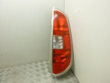 2007 SKODA ROOMSTER MPV REAR/TAIL LIGHT ON BODY ( DRIVERS SIDE) 5J7945096