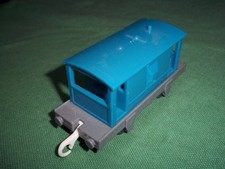 FISHER PRICE TRACKMASTER BLUE