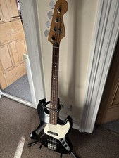Fender jazz bass Mexico serial