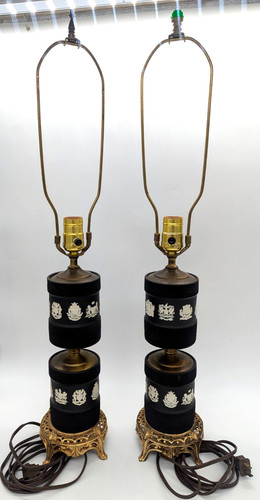 Pair vtg wedgwood black - pair,