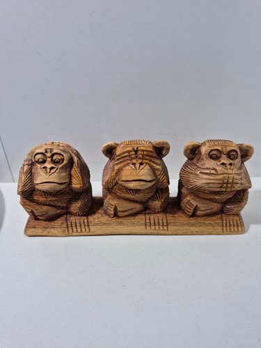 Hand carved albesia wood - albesia,
