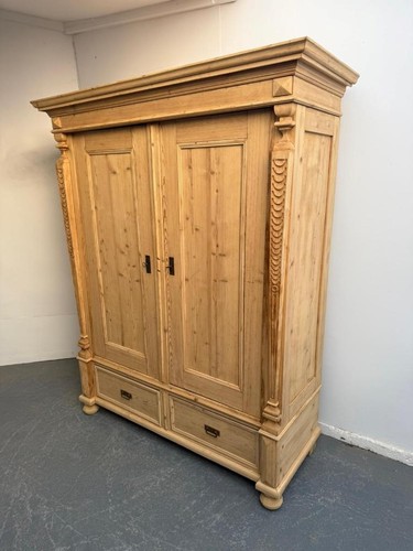 Carved arts crafts - &, antique