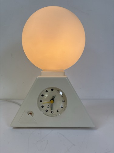 Vintage retro sunrise alarm - retro,
