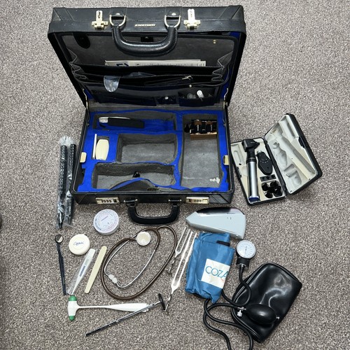 Lockable custom doctors case - custom,