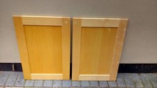 1 pair of solid maple shaker kitchen cabinet doors 715mm high x 496mm wide-vgc