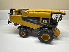Cat Lexion 590R Combine Harvester with Corn Head and MaxFlex Grain Head 1/32