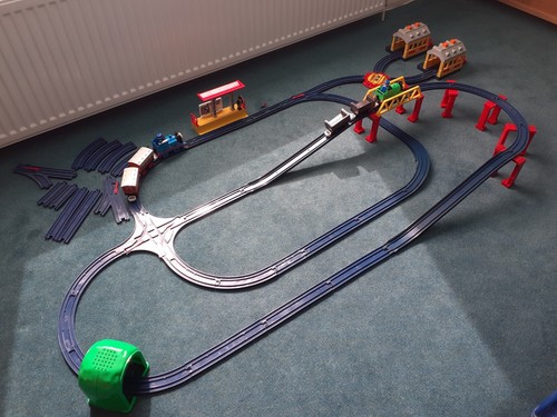 Vintage tomy train set inc - vintage,
