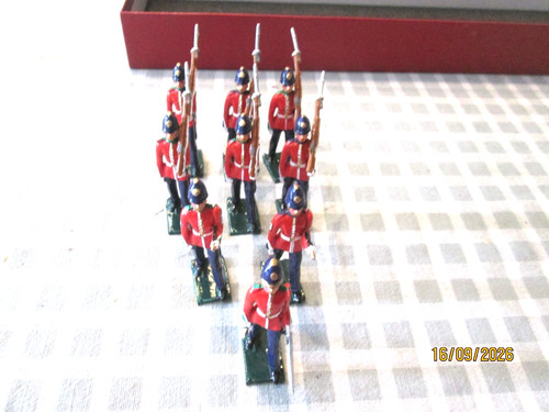 Lead soldiers officers - x, soldiers-officers