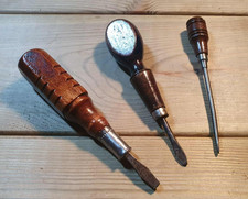 3 Vintage Wooden Handled Screwdrivers Old Hand Tools Woodworking Carpentry Tool