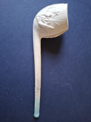 Antique clay pipe - antique, pipe.