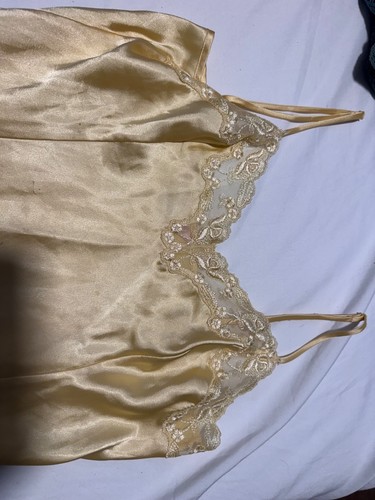 Vintage victoria secret size - victoria's,