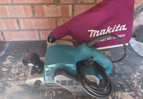 Makita 9403 belt sander - belt, 110