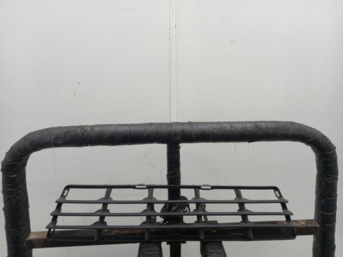 Volvo v50 grille lower centre - v50,