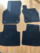 VW Passat B9 Estate Carpet