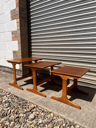 Jentique nest teak - 3, tables