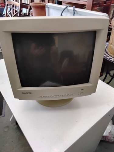 This vintage samtron 55e - this,