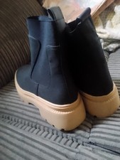 Kangol Black Boots Size 5
