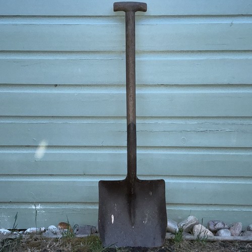 Vintage antique garden spade - vintage,
