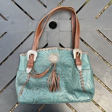 American West Lariats & Lace