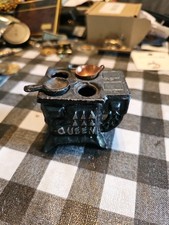 Vintage Queen, Miniature Cast