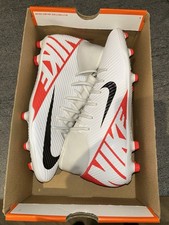 Nike Superfly 9 Club football