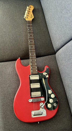 Hofner 173 red faux leather