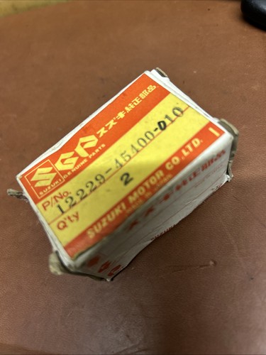 Suzuki crankshaft bearings