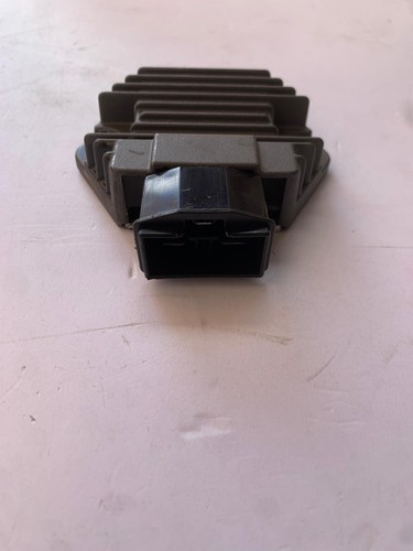 179399 voltage regulator 12v - voltage,