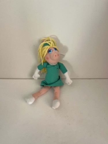 Disney the muppets miss - disney,