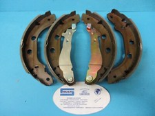 Brake shoes for nissan - shoes,